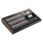 Consola Grabadora e Interfaz de Audio 24 Canales - TASCAM STUDIO BRIDGE ángulo lateral